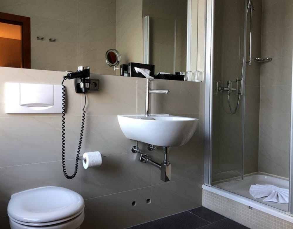 Hotel Artim 15/42