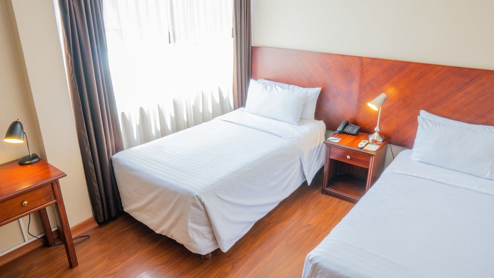 Fenix Hotel 31/66