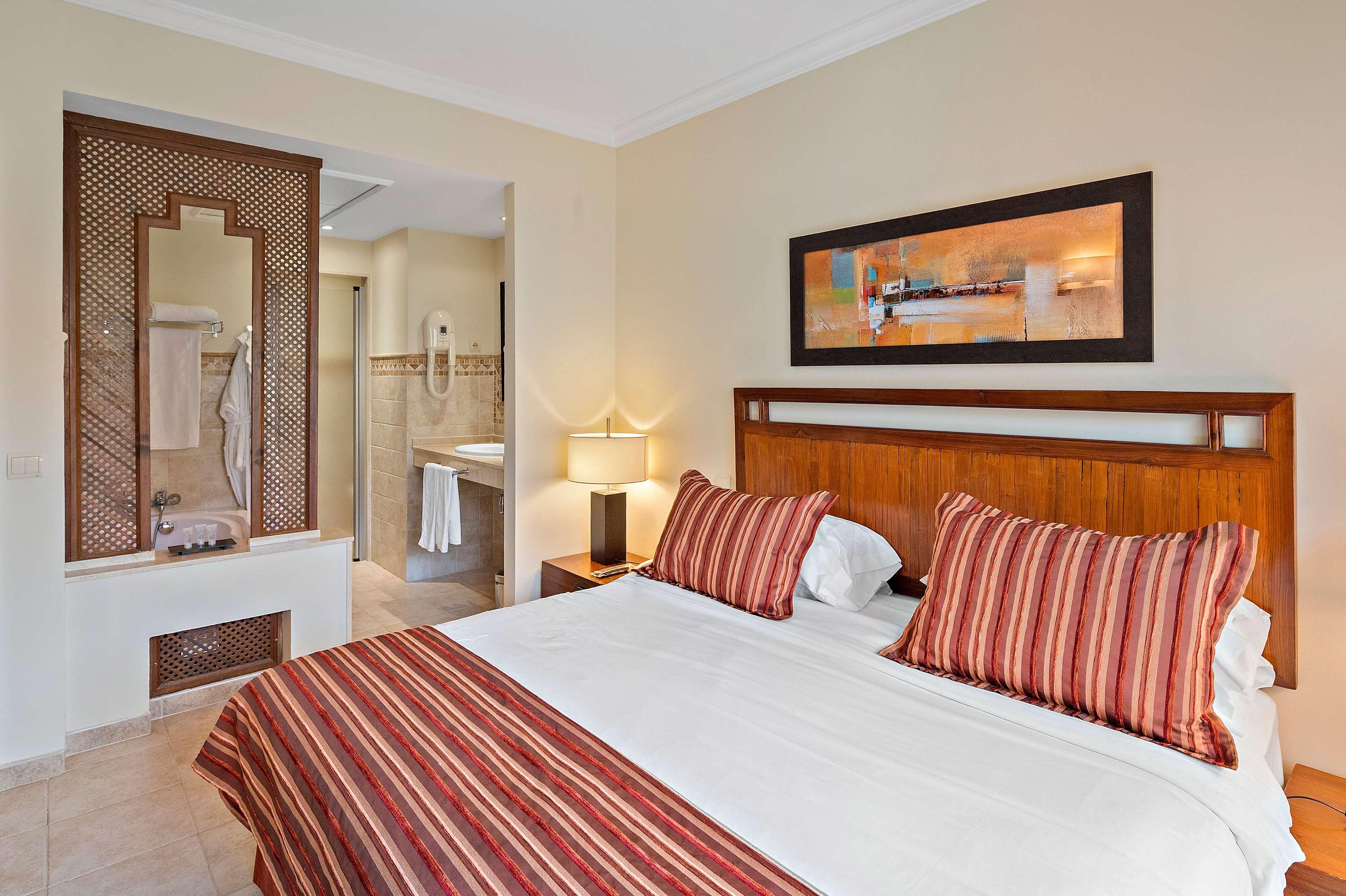 Premium Plus One Bedroom Suite