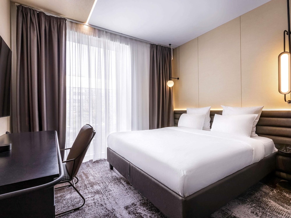 Novotel Living Almaty Jetisu 29/67