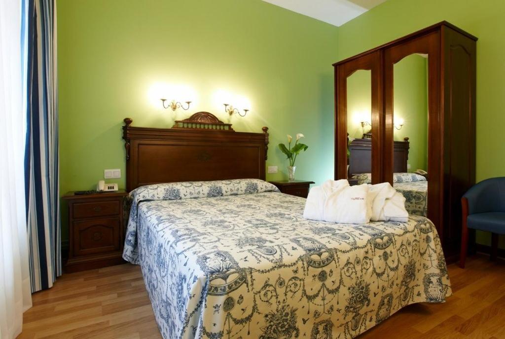 GRAN HOTEL BALNEARIO DE LIERGANES 19/62