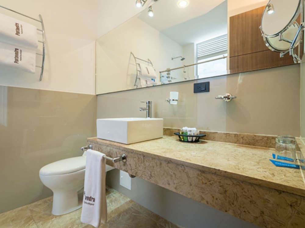 غرفة سوبيريور بسرير كينج، Pontevedra Hotel Boutique 7/10