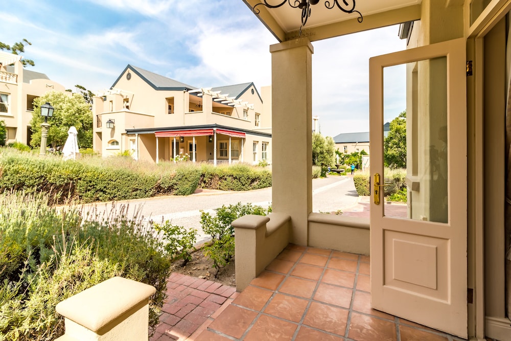 L Ermitage Franschhoek Chateau Villas 3/52