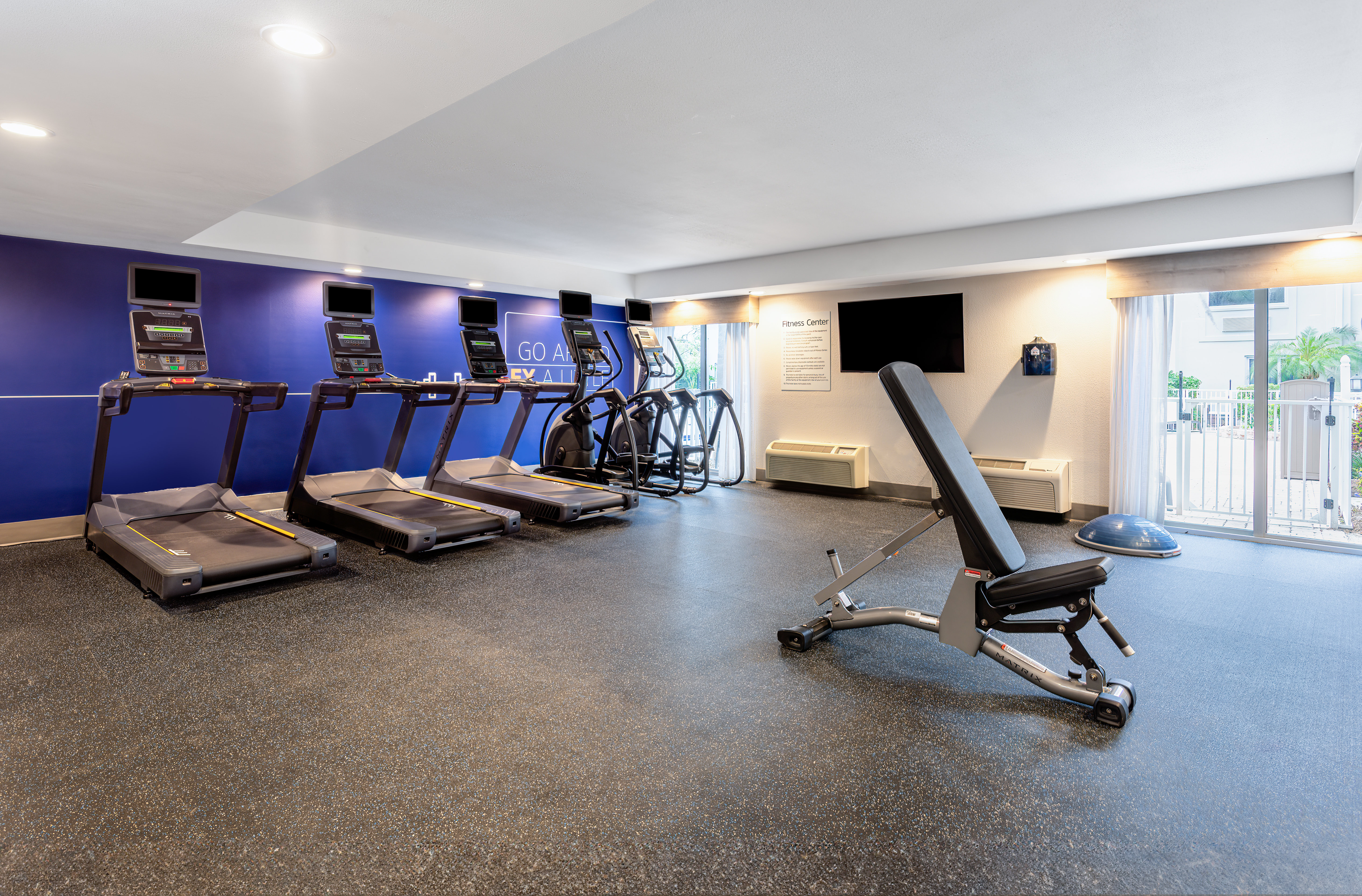 Holiday Inn Express Clearwater East Icot Center 54/78