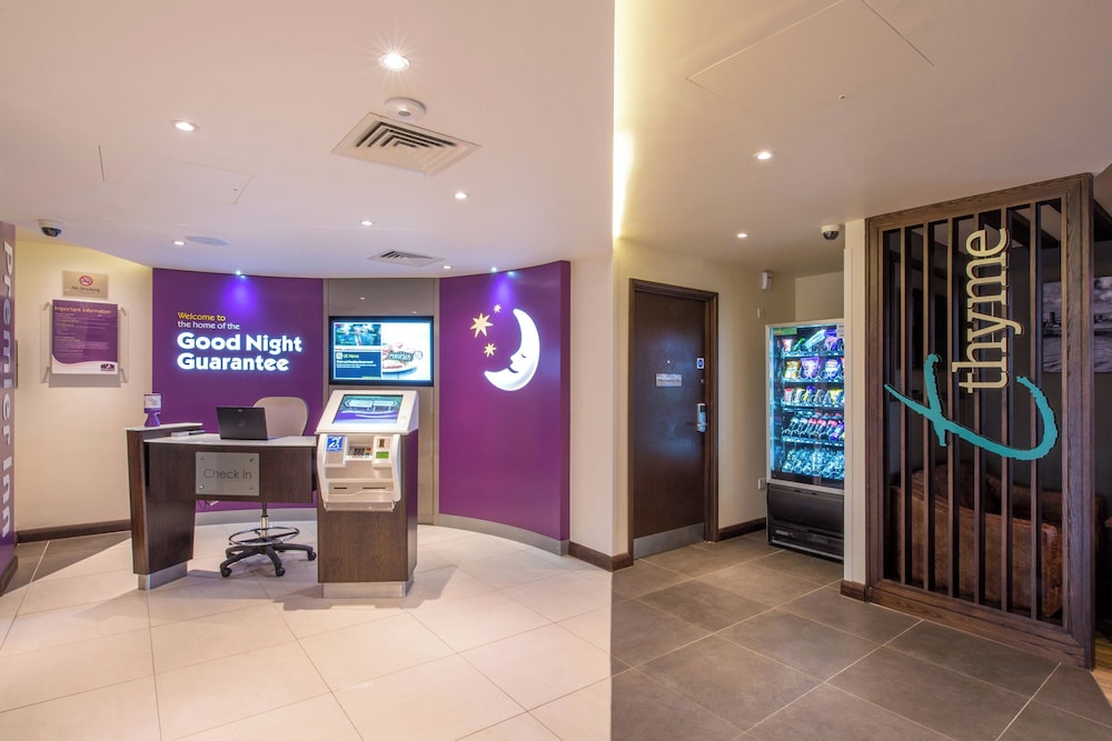 Premier Inn Birkenhead Town Centre 7/42