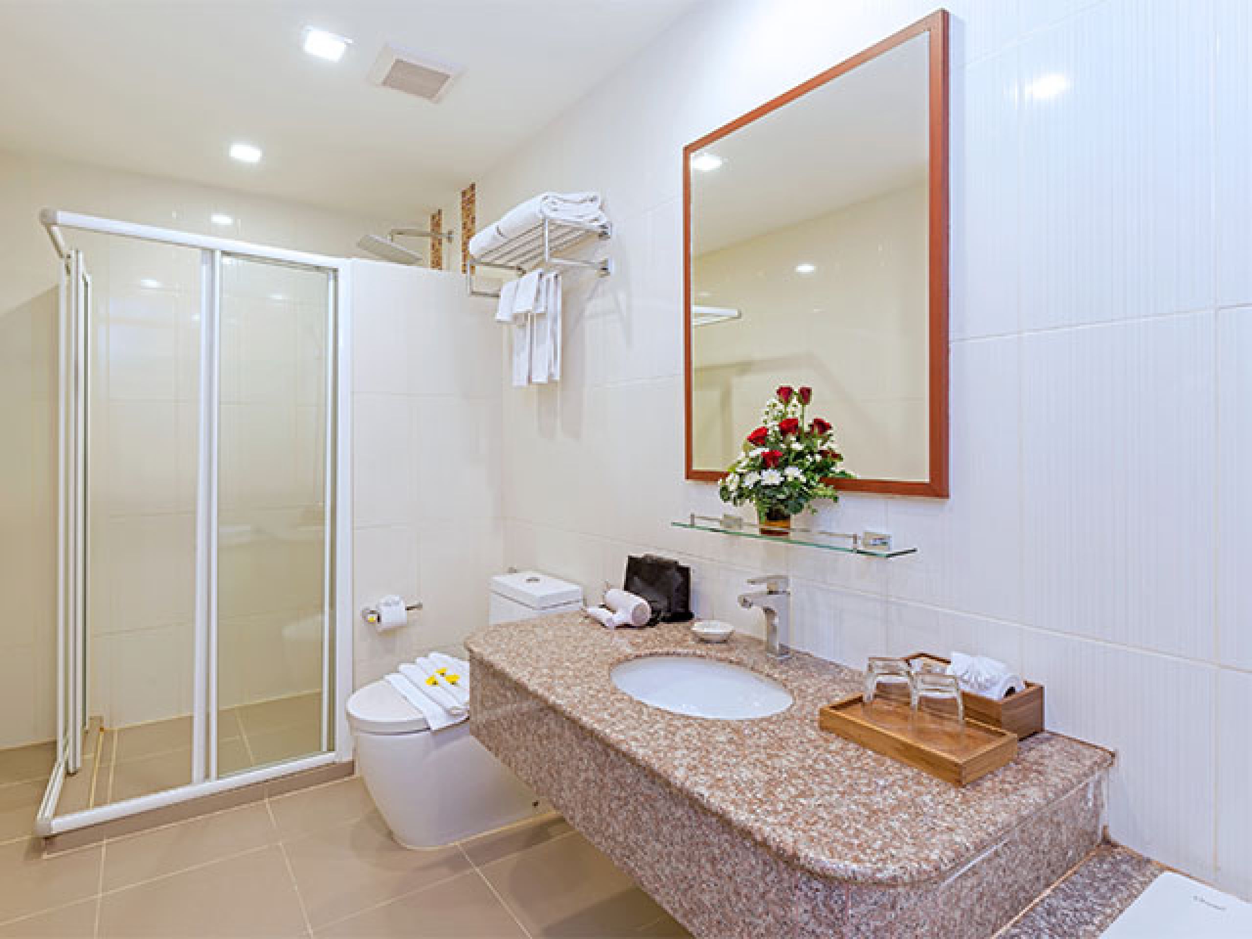 جناح جونيور بغرفتي نوم، Elite Suites Patong 7/8