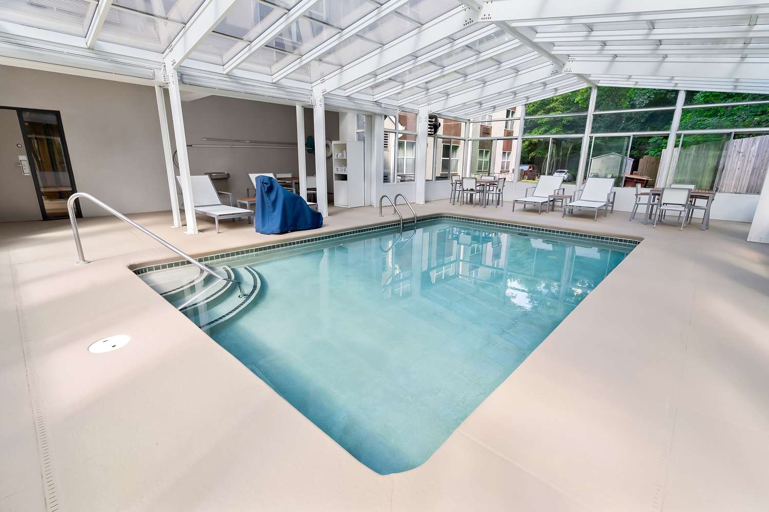 Country Inn & Suites by Radisson, Columbia Airport, SC 7/18