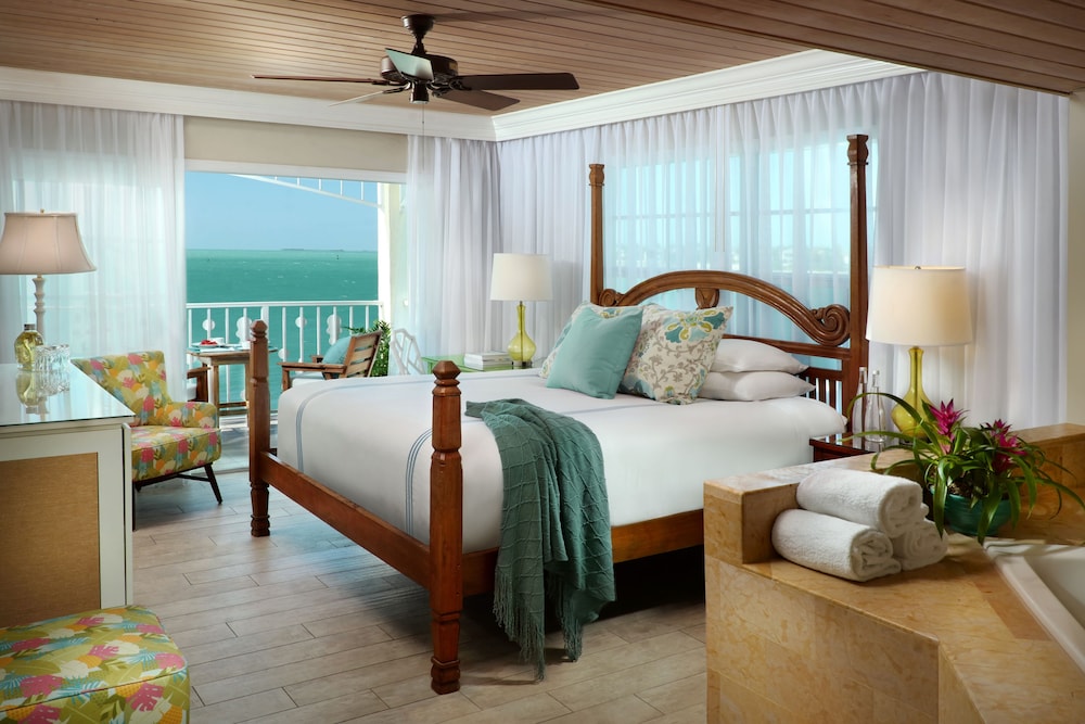 Deluxe, King Bed, Ocean Front