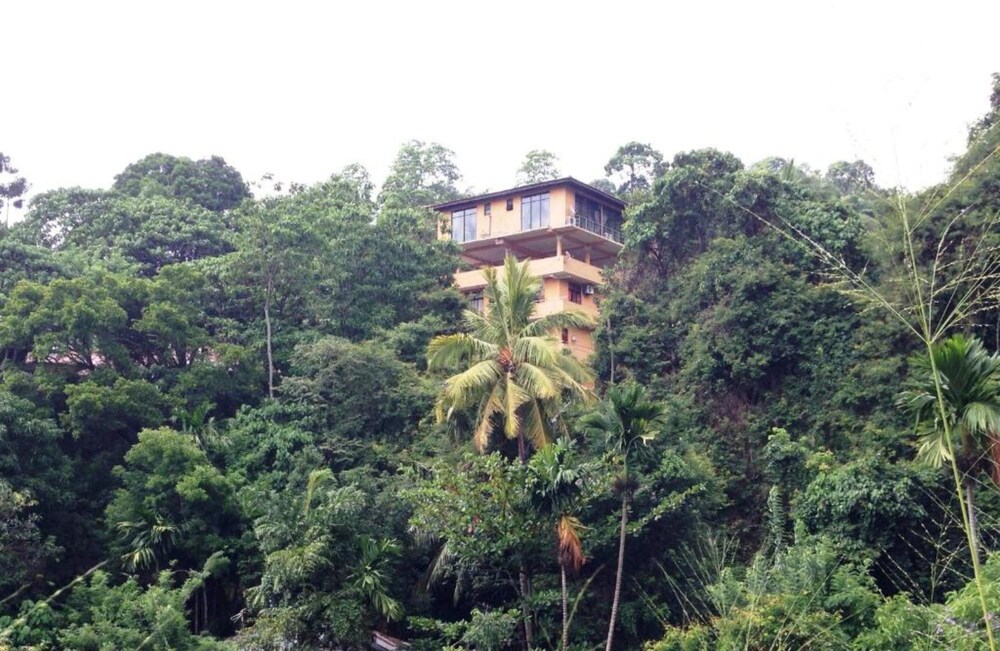 Kandy View Hotel 56/56