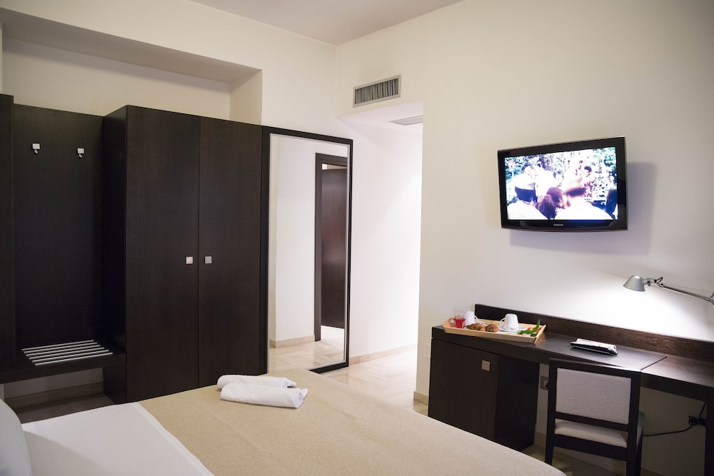 Albergo Cantiani 27/68