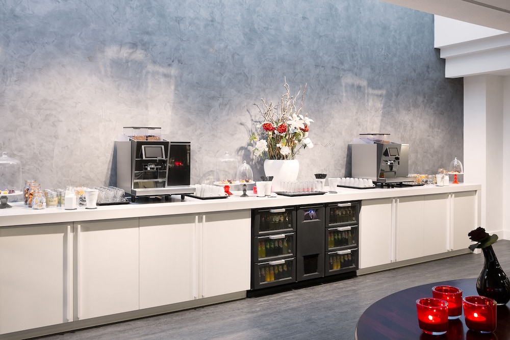 Theaterhotel de Oranjerie 50/61
