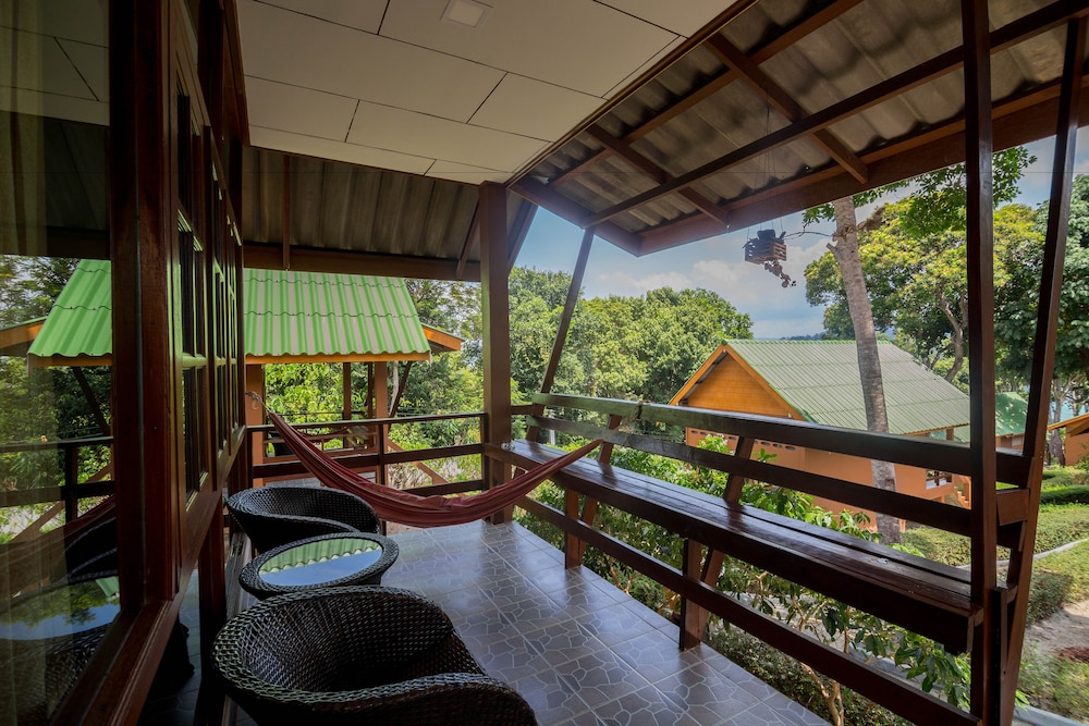 Mountain Resort Koh Lipe 43/70