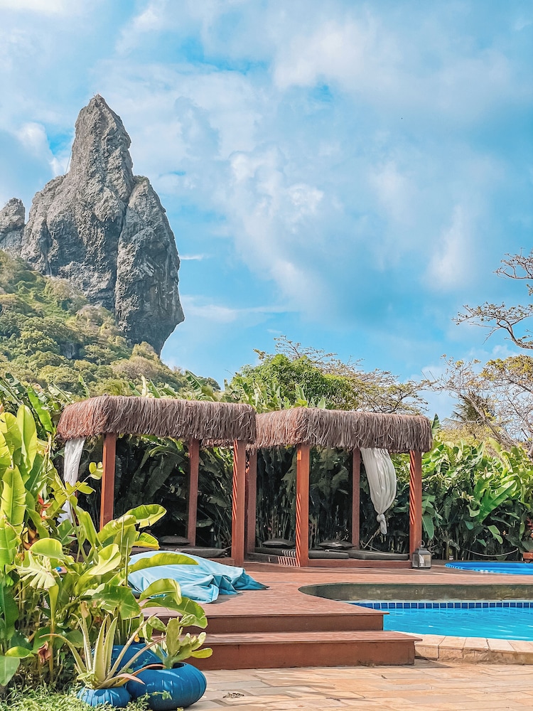 Dolphin Villa Hotel 47/50