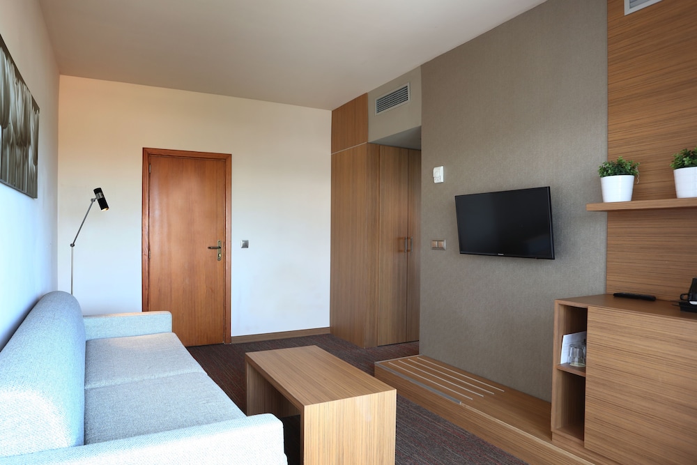Hotel Playa Golf - Adults Only 32/49