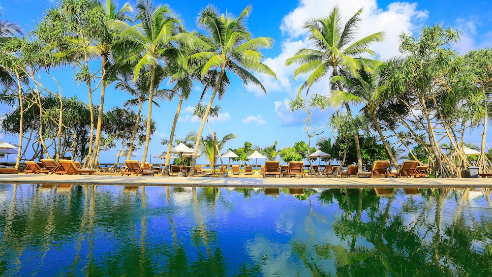 Pandanus Beach Resort and Spa 34/39