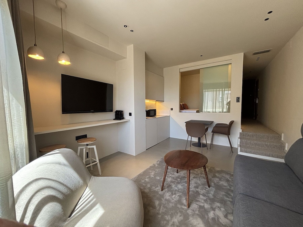 Senator Barcelona Apartments 48/66