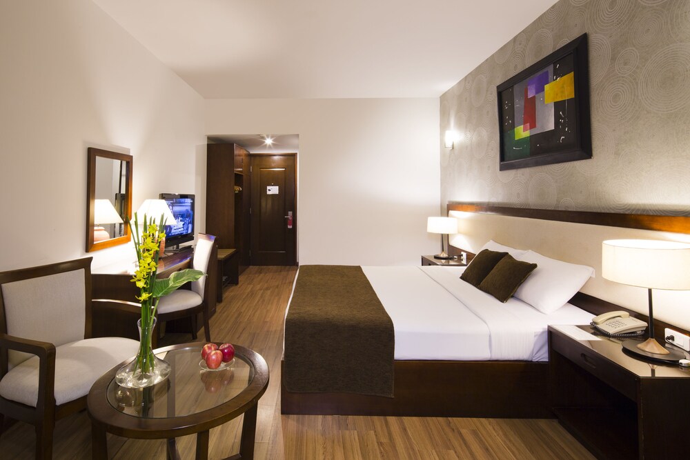 Starlet Hotel 20/64