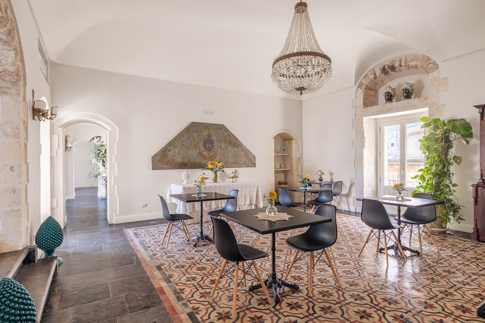 San Carlo Suites 31/50