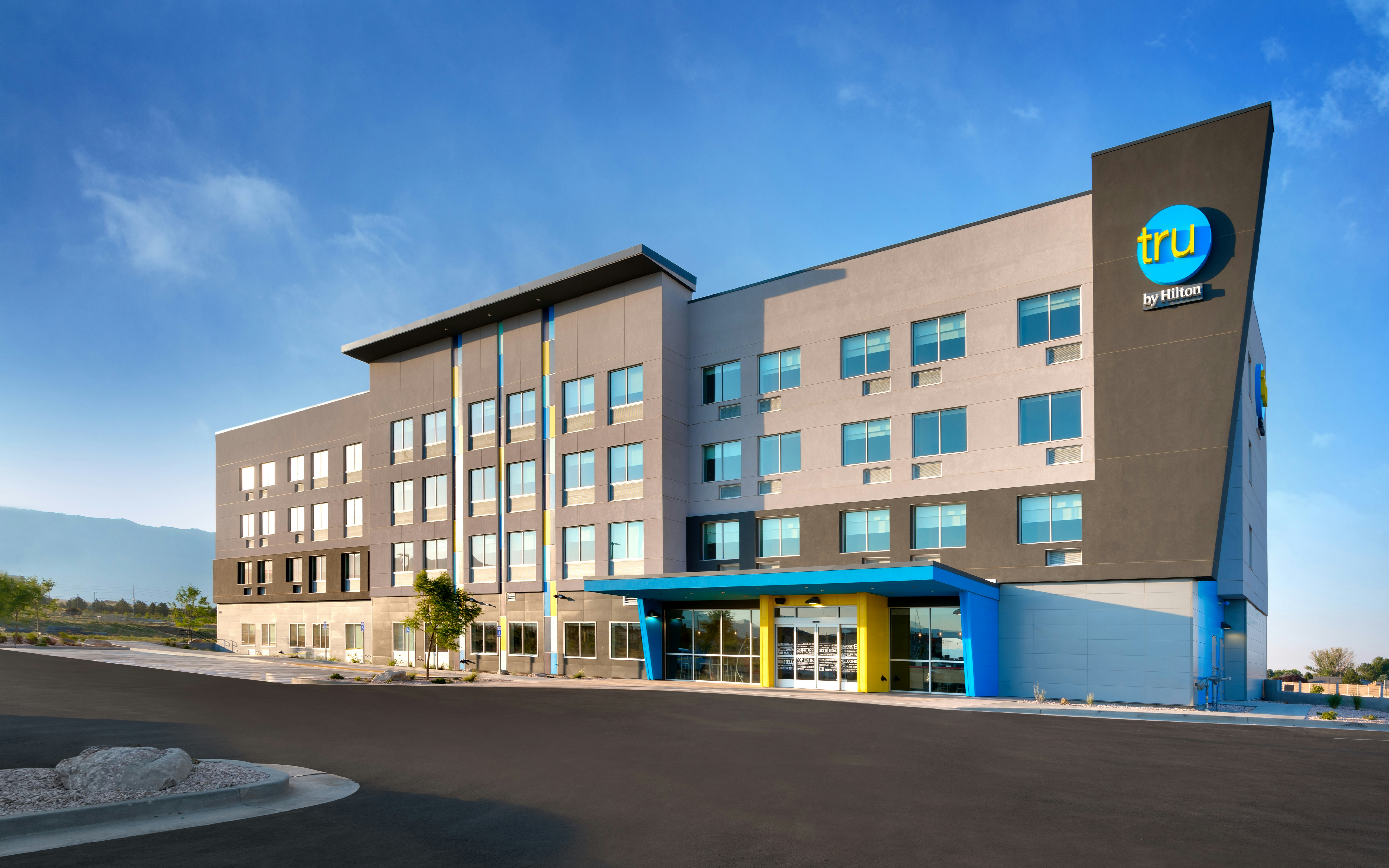Tru By Hilton Clearfield Hill Air Force Base in CLEARFIELD - UT