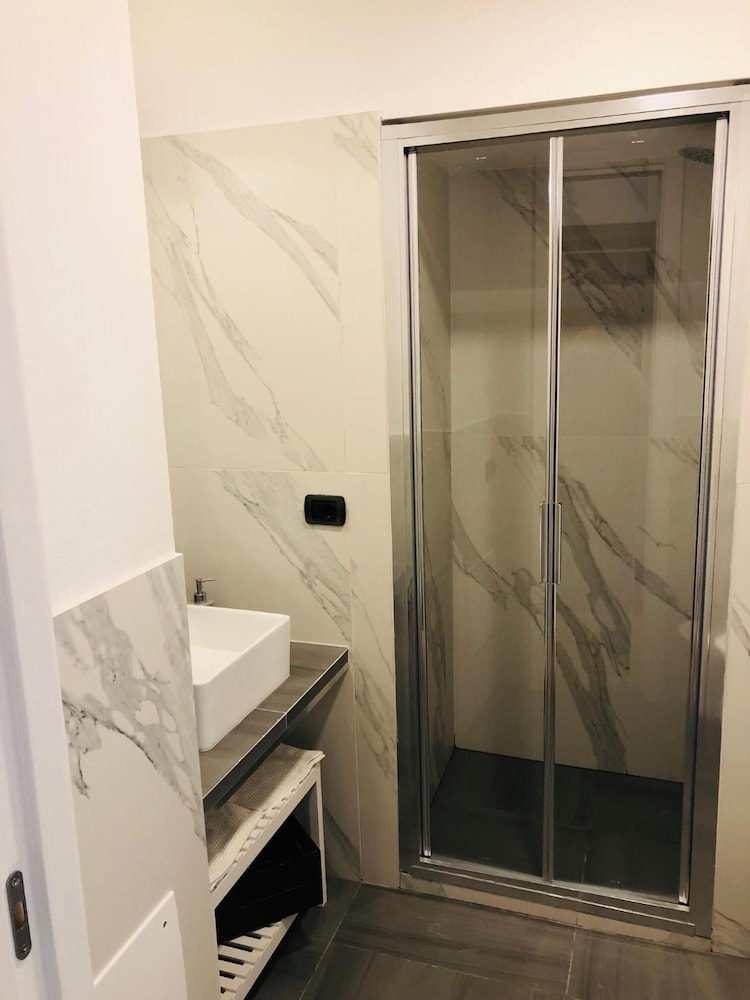 Domus Studio 25 Bed and Breakfast 49/50