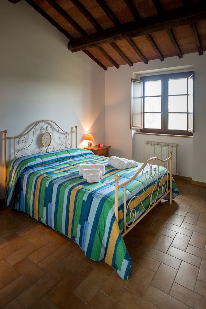 1 BEDROOM, APARTMENT, POOL VIEW