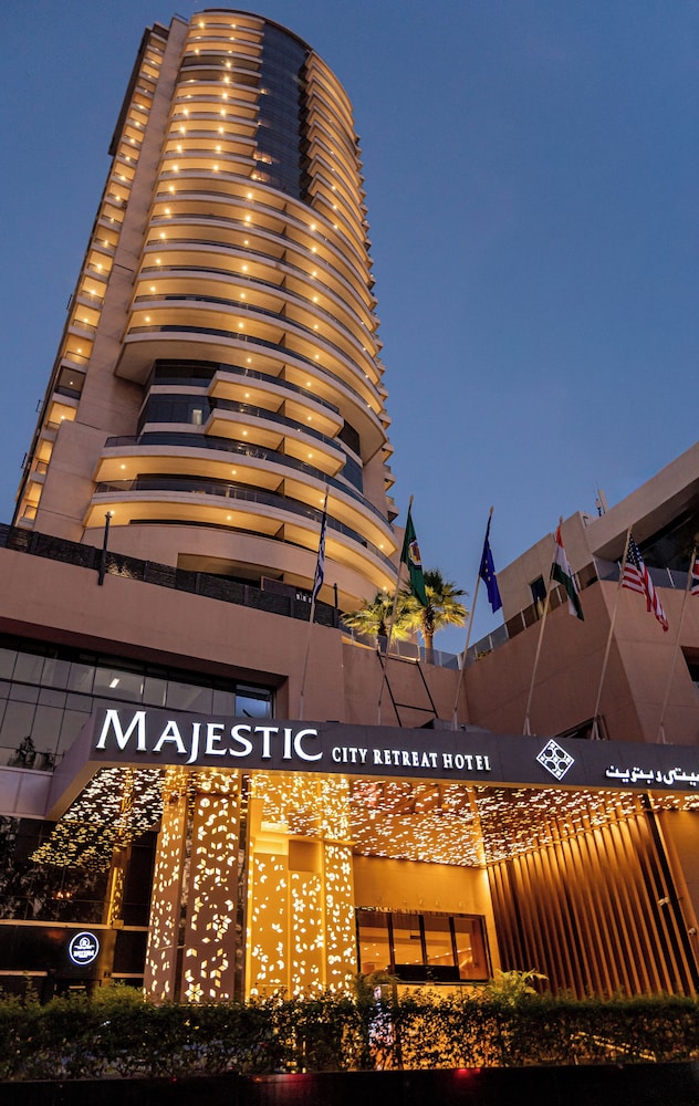 Majestic City Retreat Hotel
