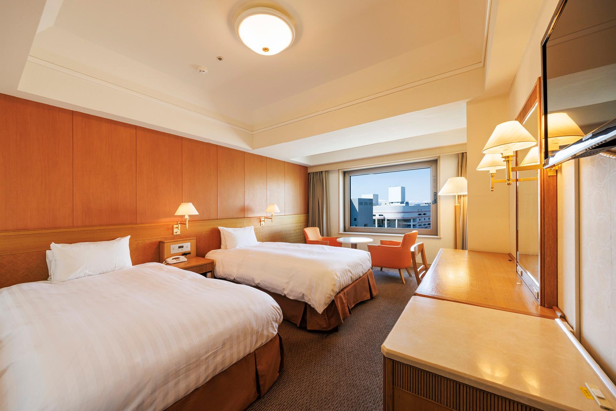 Semi Room, 2 Semi Double Beds, Large