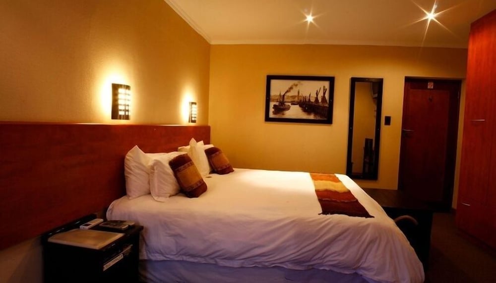 A La Martha S Air Port Guest House 6/38