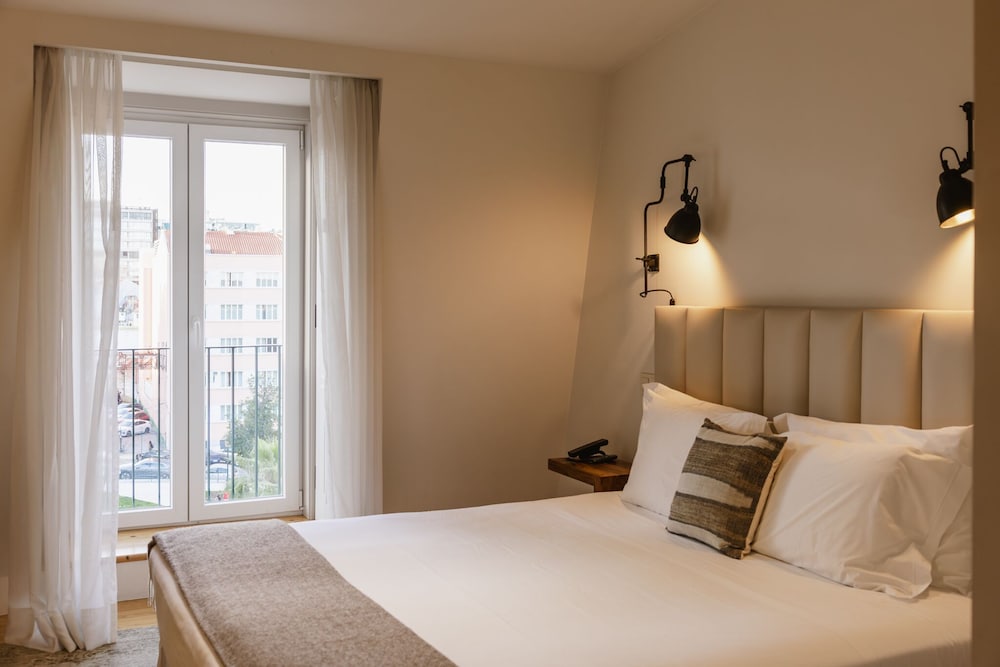 COMFORT, DOUBLE BED, PARK VIEW