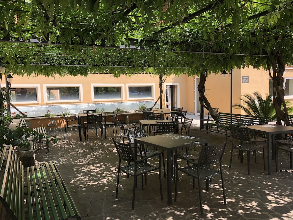 Basilica Hotel 37/50