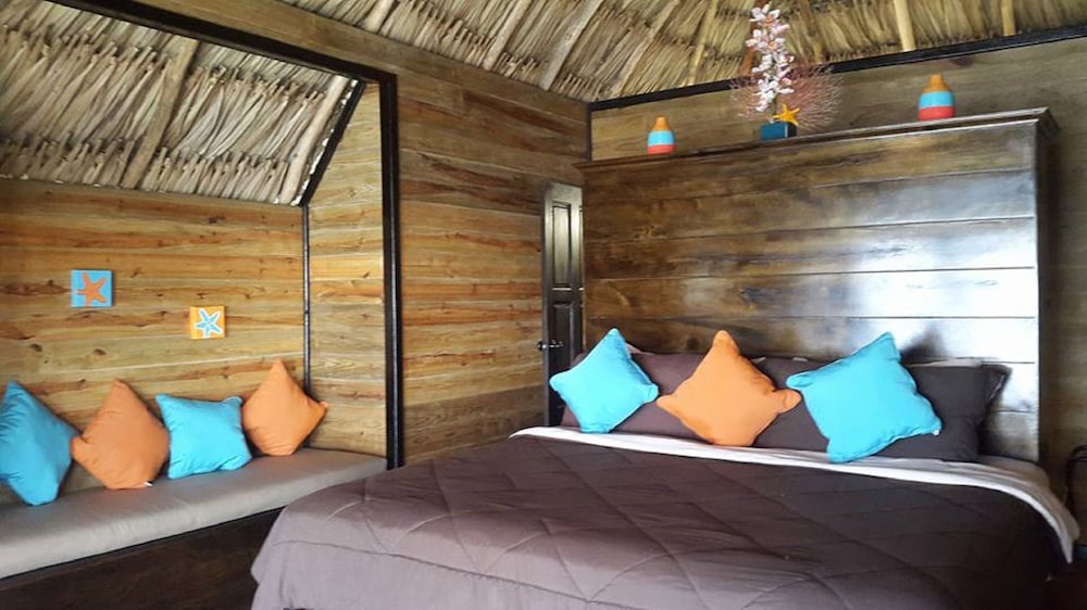 HONEYMOON, DUPLEX, KING BED, OCEAN VIEW, PRIVATE POOL