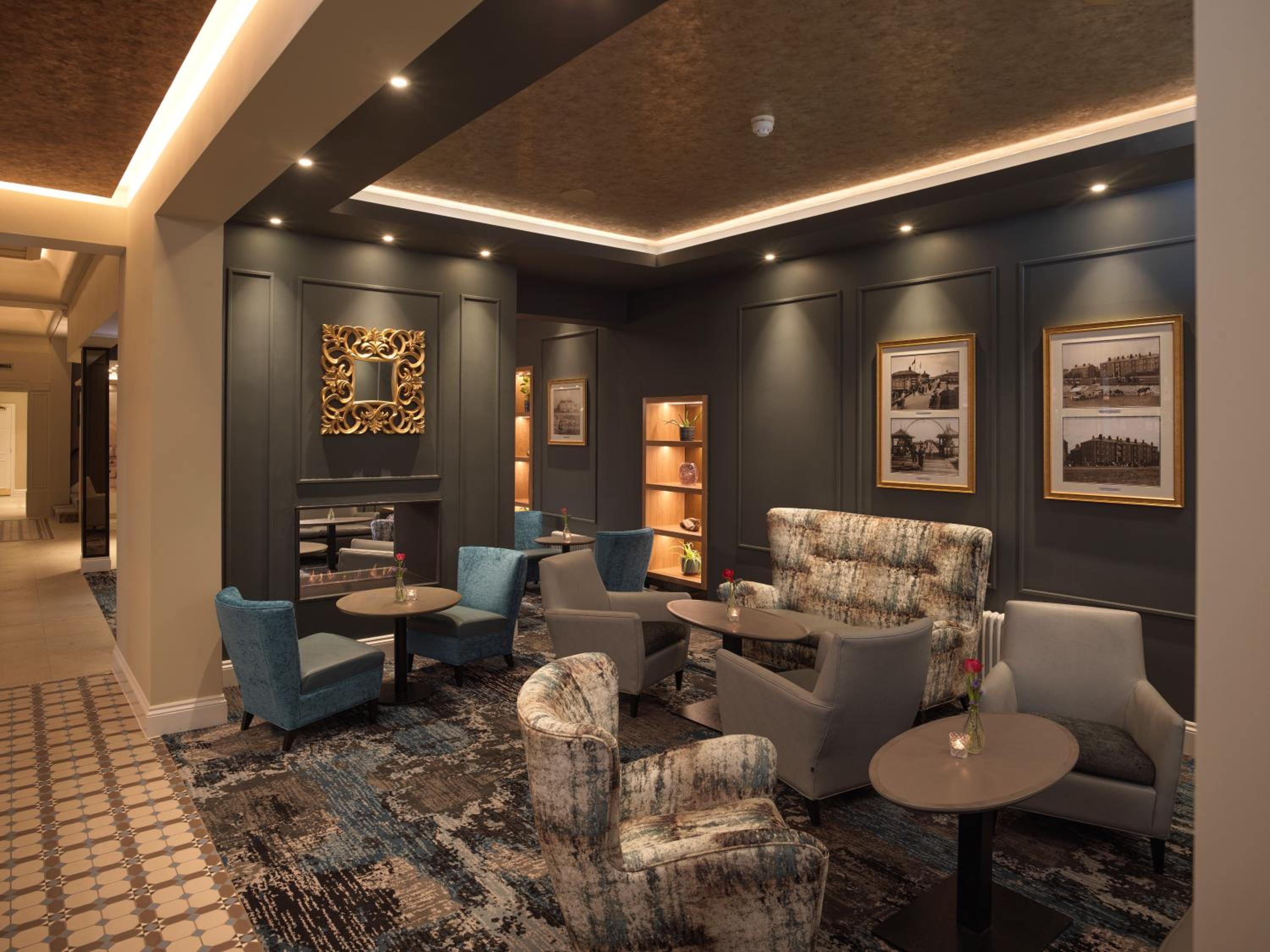 Clifton Arms Hotel 36/58