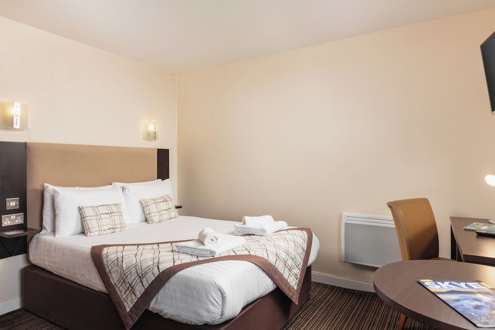 Dunollie Hotel 8/50