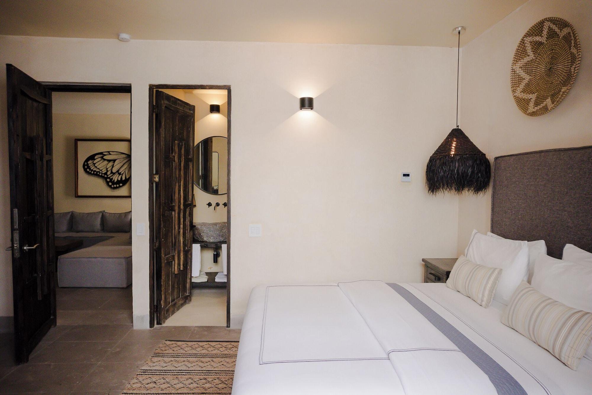 Master, Suite