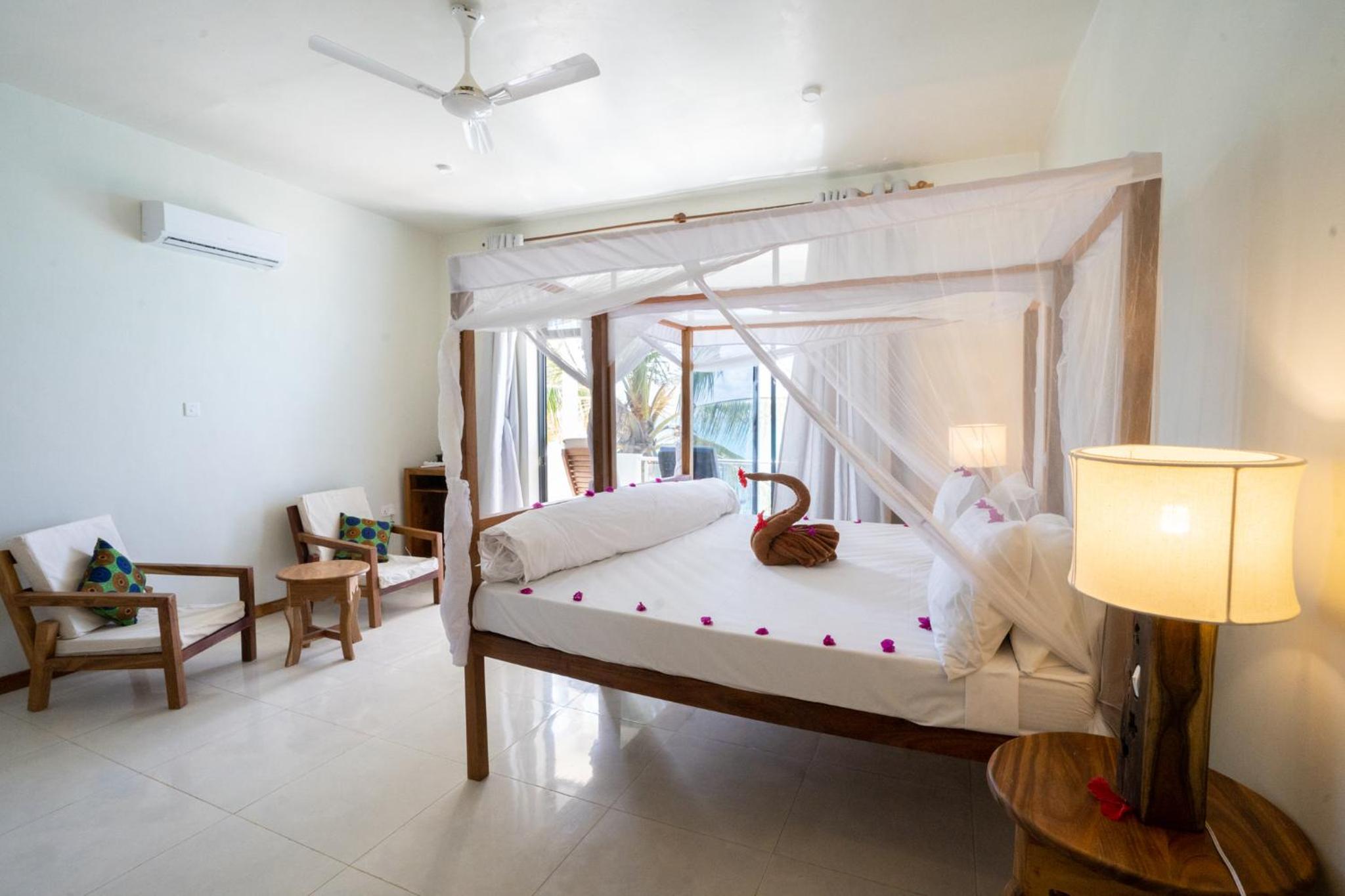 Suite, Ocean Front