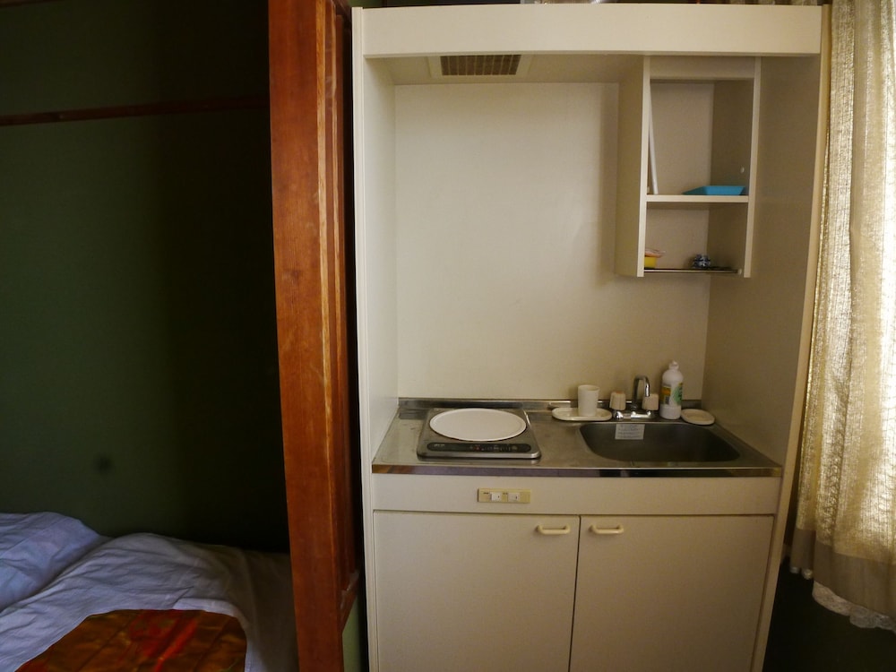 New Makomo Hotel 14/61