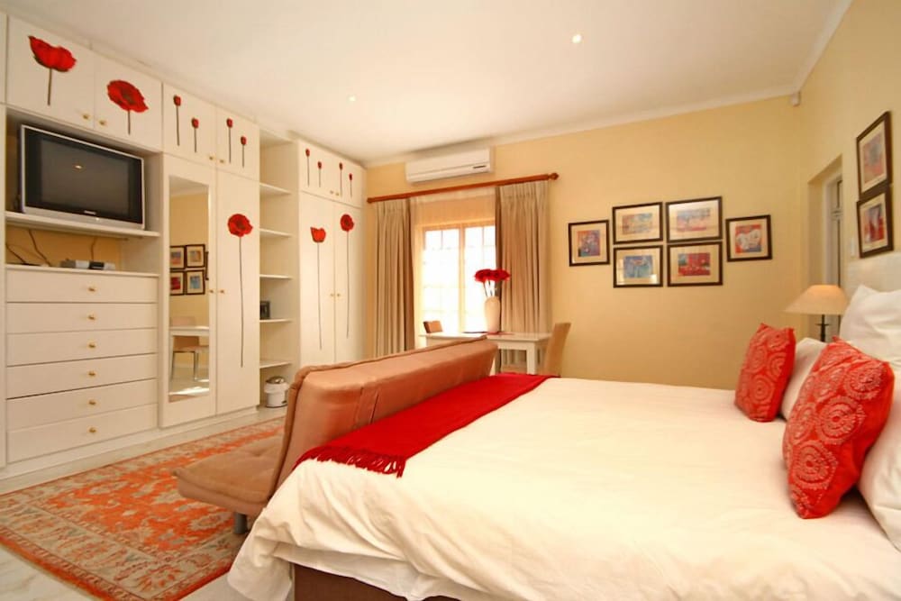 Kleinbosch Lodge 7/45