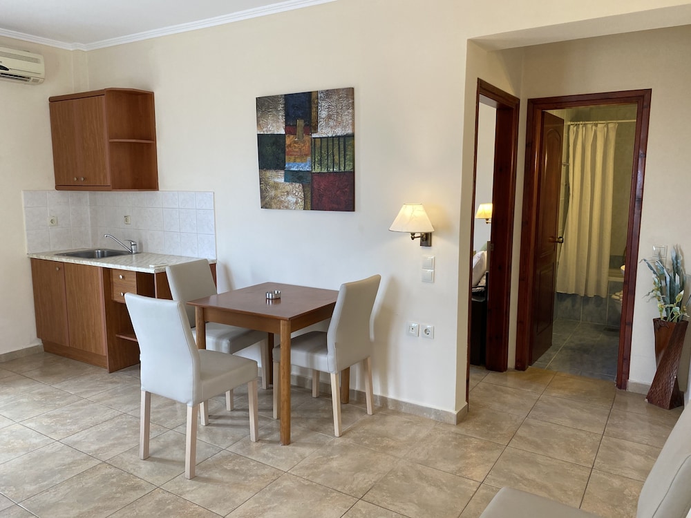 Porto Planos Beach Hotel 34/50
