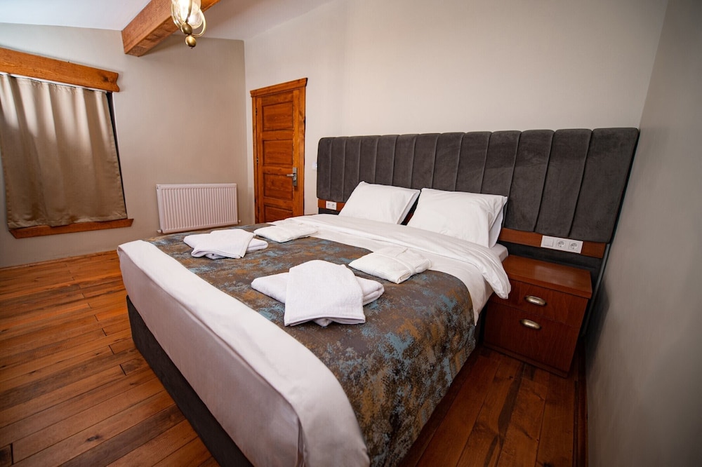 Ahiska Palas Otel 17/46