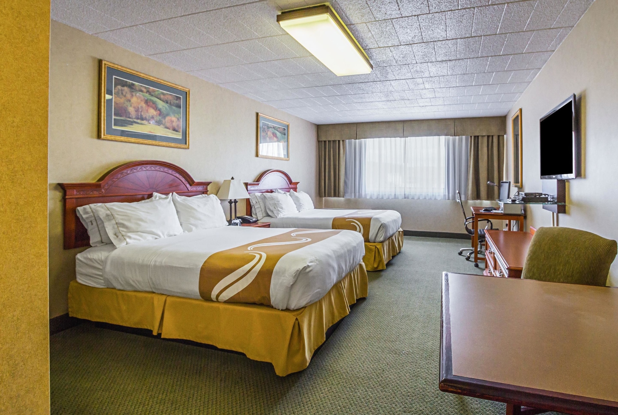 Standard, 2 Queen Beds
