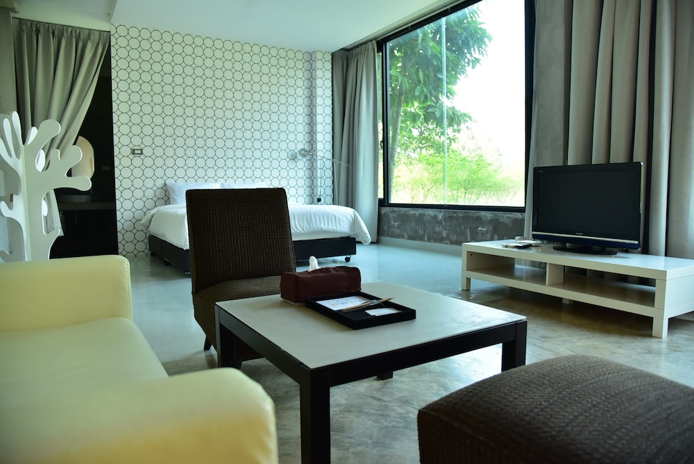 Home Elements Khaoyai 18/27