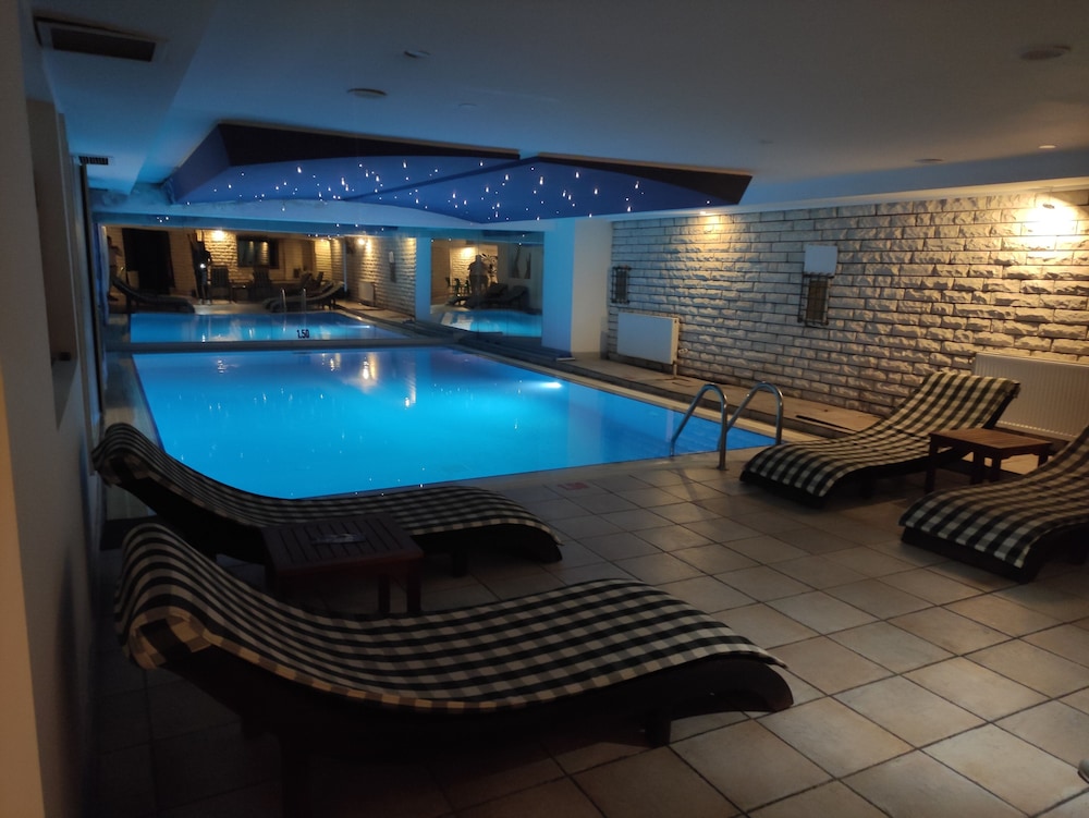 Hotel Samm Bistro Spa Boutique Class 26/50