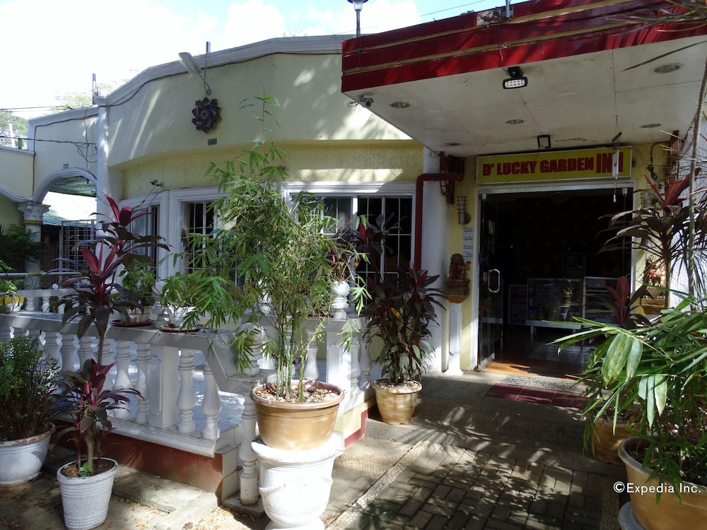 D Lucky Garden Inn 5/48