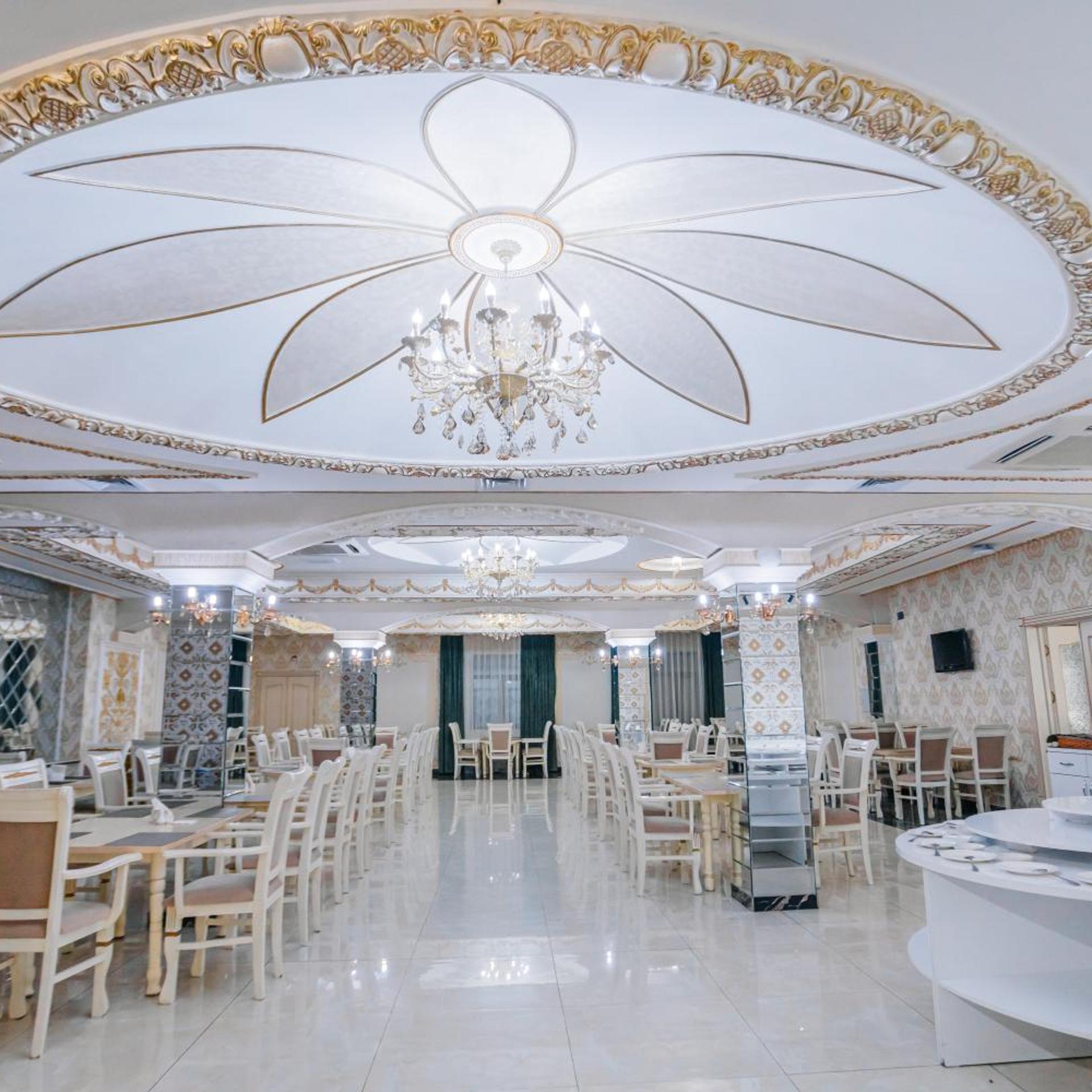 Grand Hotel Sogdiana 30/50