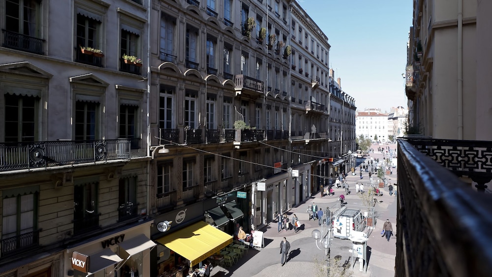 Hotel Du Dauphin photo2