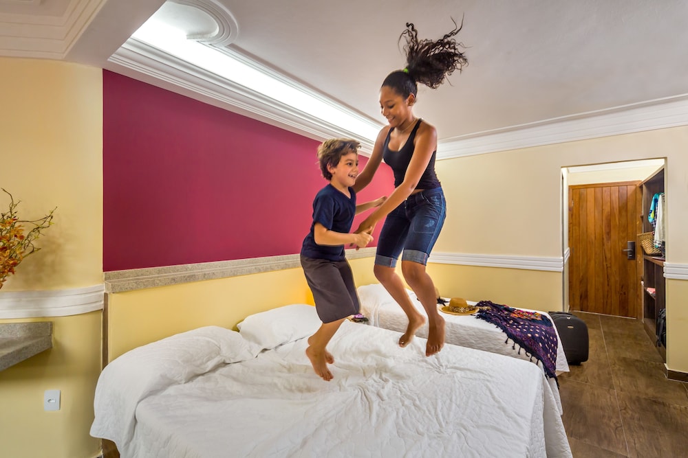 Floral Inn Family Hotel 44/71