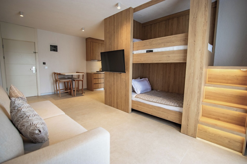 Bodrum Beach Resort 47/65