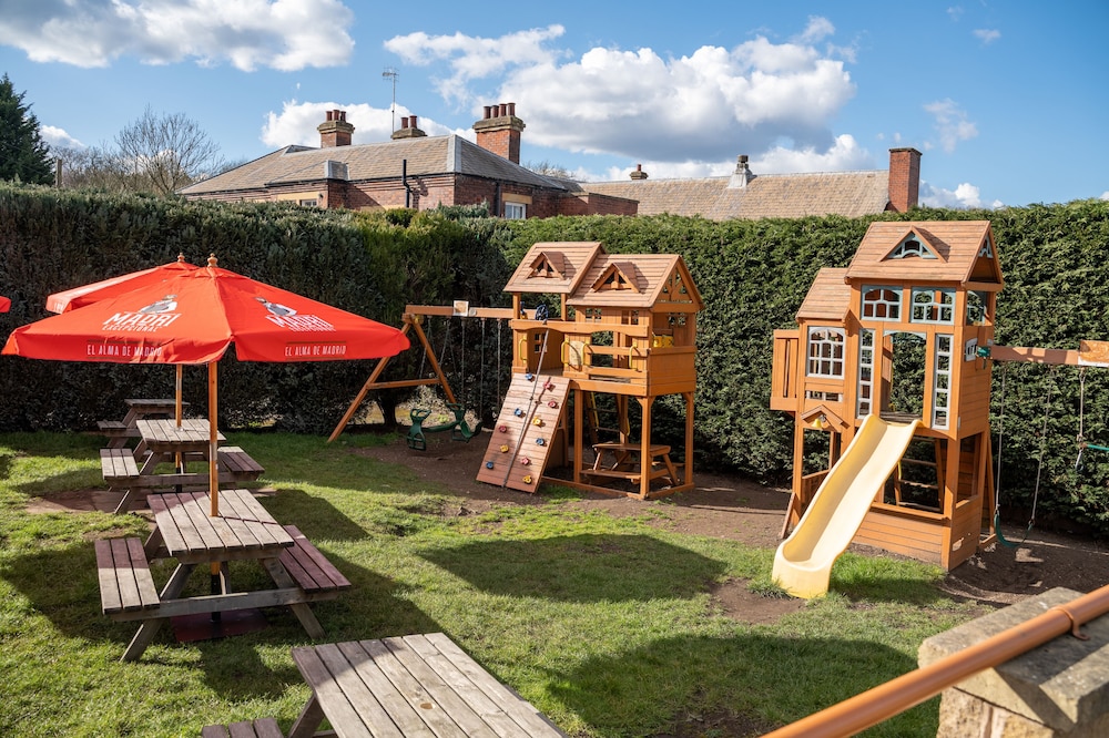 The Sitwell Arms Hotel 20/33