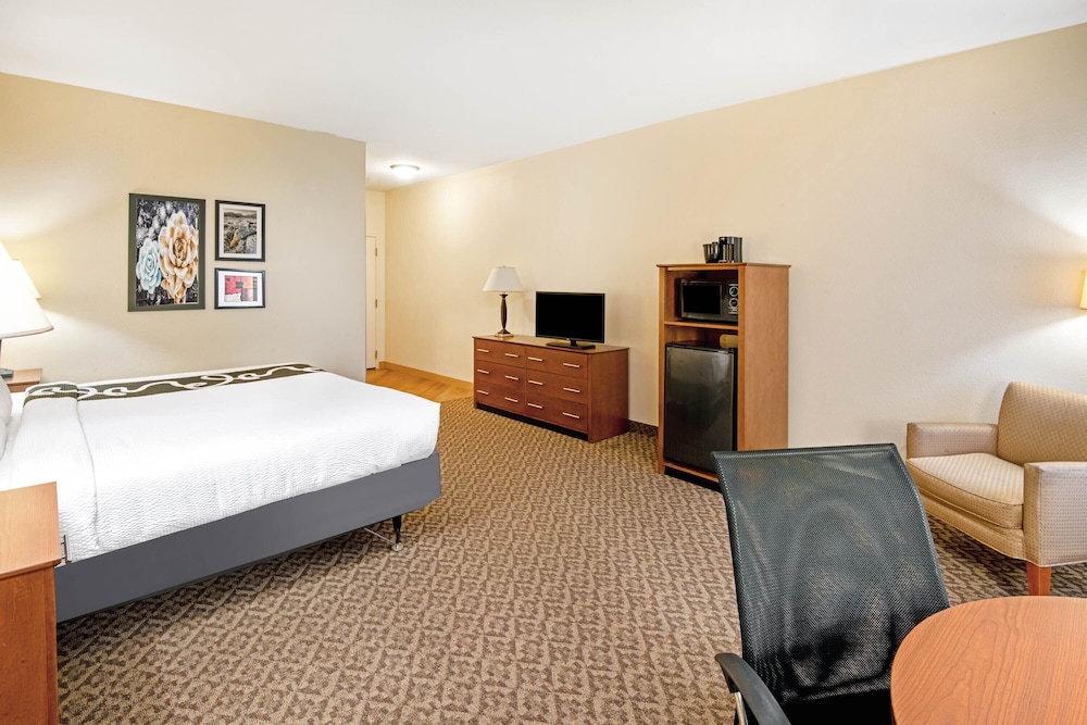 La Quinta Inn & Suites by Wyndham Lawton / Fort Sill 15/47