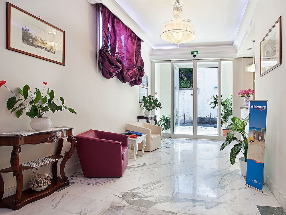Hotel Club Sorrento 30/50